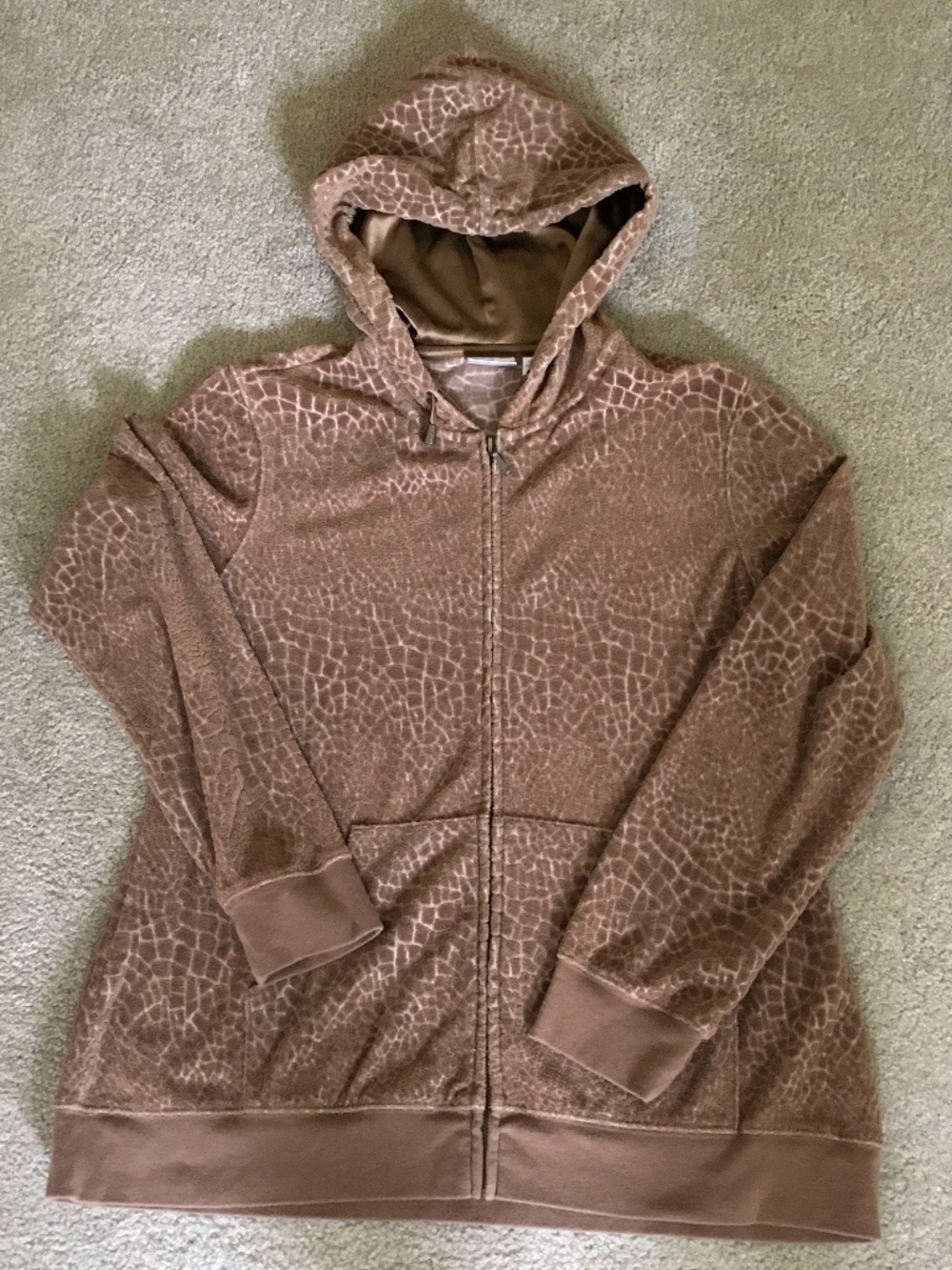 Zenergy by Chico’s size 2 (L) brown terrycloth sweat jacket in an animal print